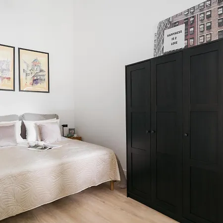 Dragonfly Old Town Apartment - Bespoke Apartments شقة *