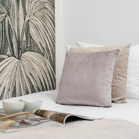 Dragonfly Old Town Apartment - Bespoke Apartments كراكوفيا